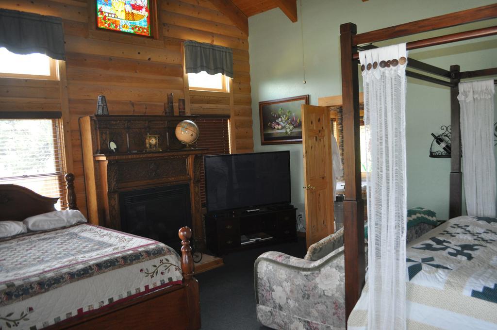 Elkwood Manor Bed & Breakfast Pagosa Springs Buitenkant foto